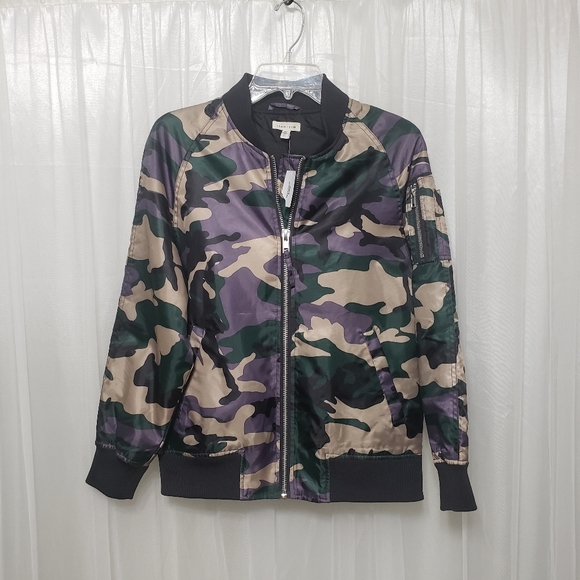 UO+ Silence & Noise NWT Sz M Rita Camo Bomber Jacket - Picture 7 of 14